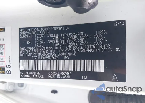 2011 Toyota 4Runner Sr5 V6 z USA, uszkodzony, nr VIN JTEZU5JR6B5022642